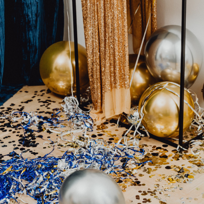 Graduation Celebration Photo Backdrop Setup Package