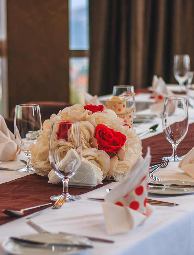 Business Dinner Welcome and Check In Setup Package